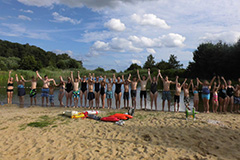 Tauchen und Spaß-Volleyball